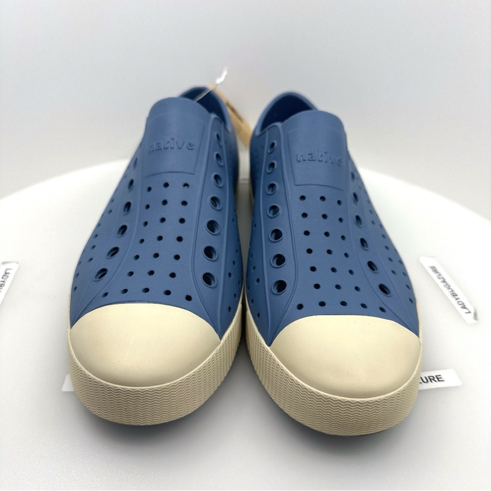 NIB Native Jefferson Shoes Oasis Blue and Bone White Unisex - Sizes: 5, 9, 11